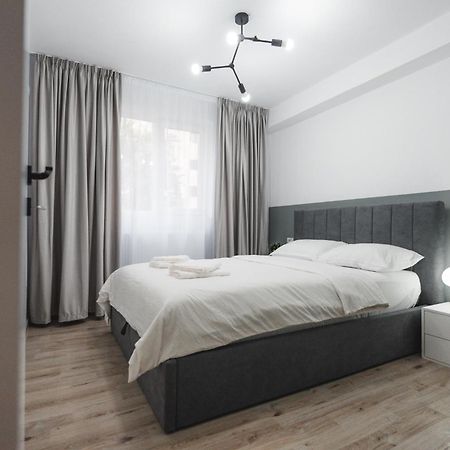 Apartament Iulia Si Alex คูร์ตา เด อาร์เจช ภายนอก รูปภาพ