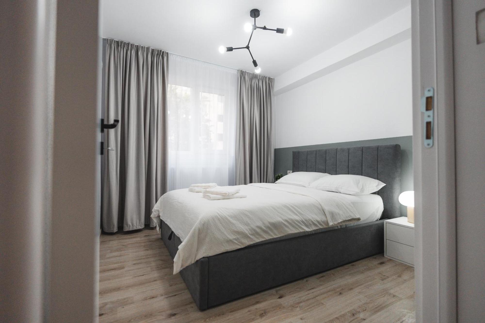 Apartament Iulia Si Alex คูร์ตา เด อาร์เจช ภายนอก รูปภาพ